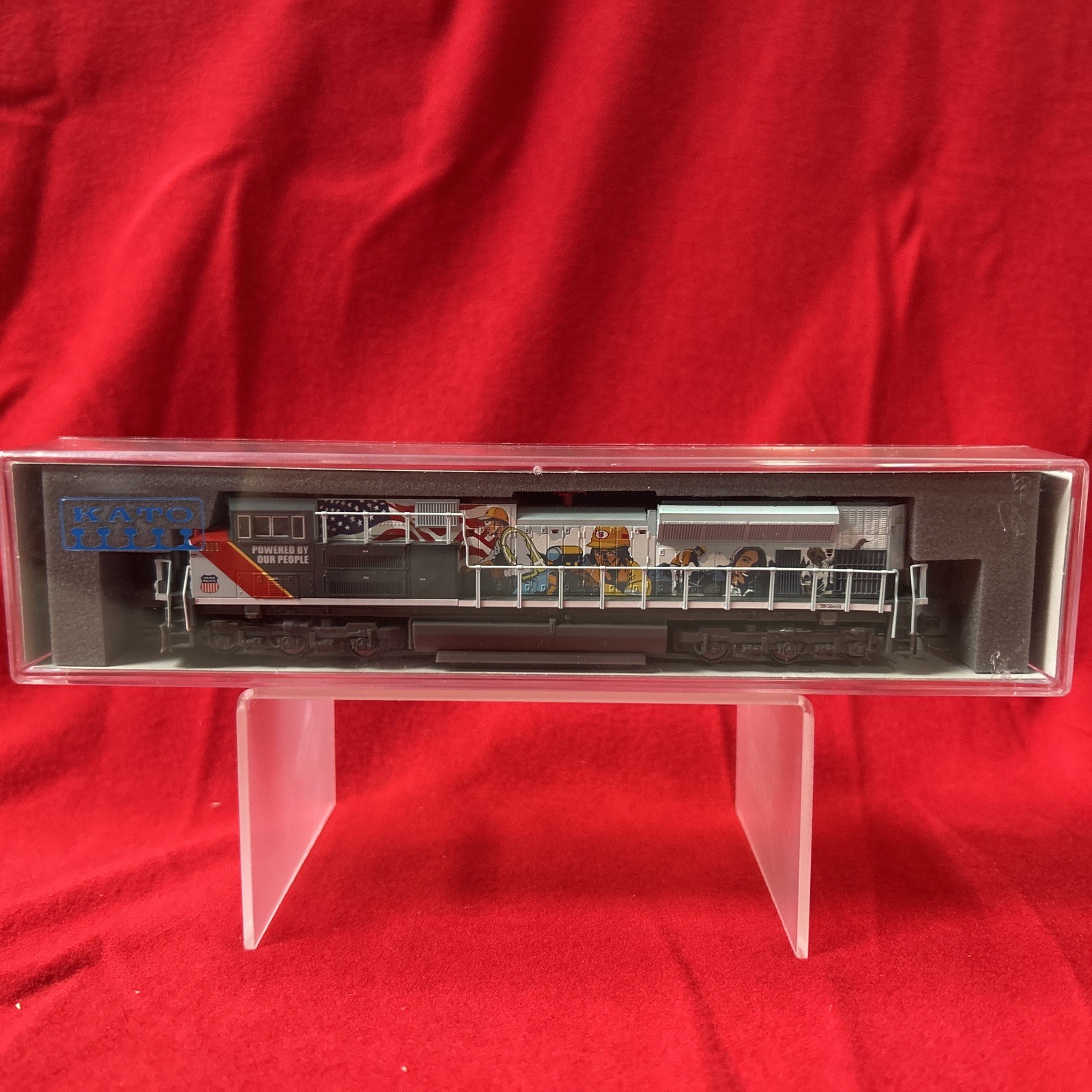 Kato 176-8412 N Scale Union Pacific SD70ACe DCC 1111 Powered By Our People