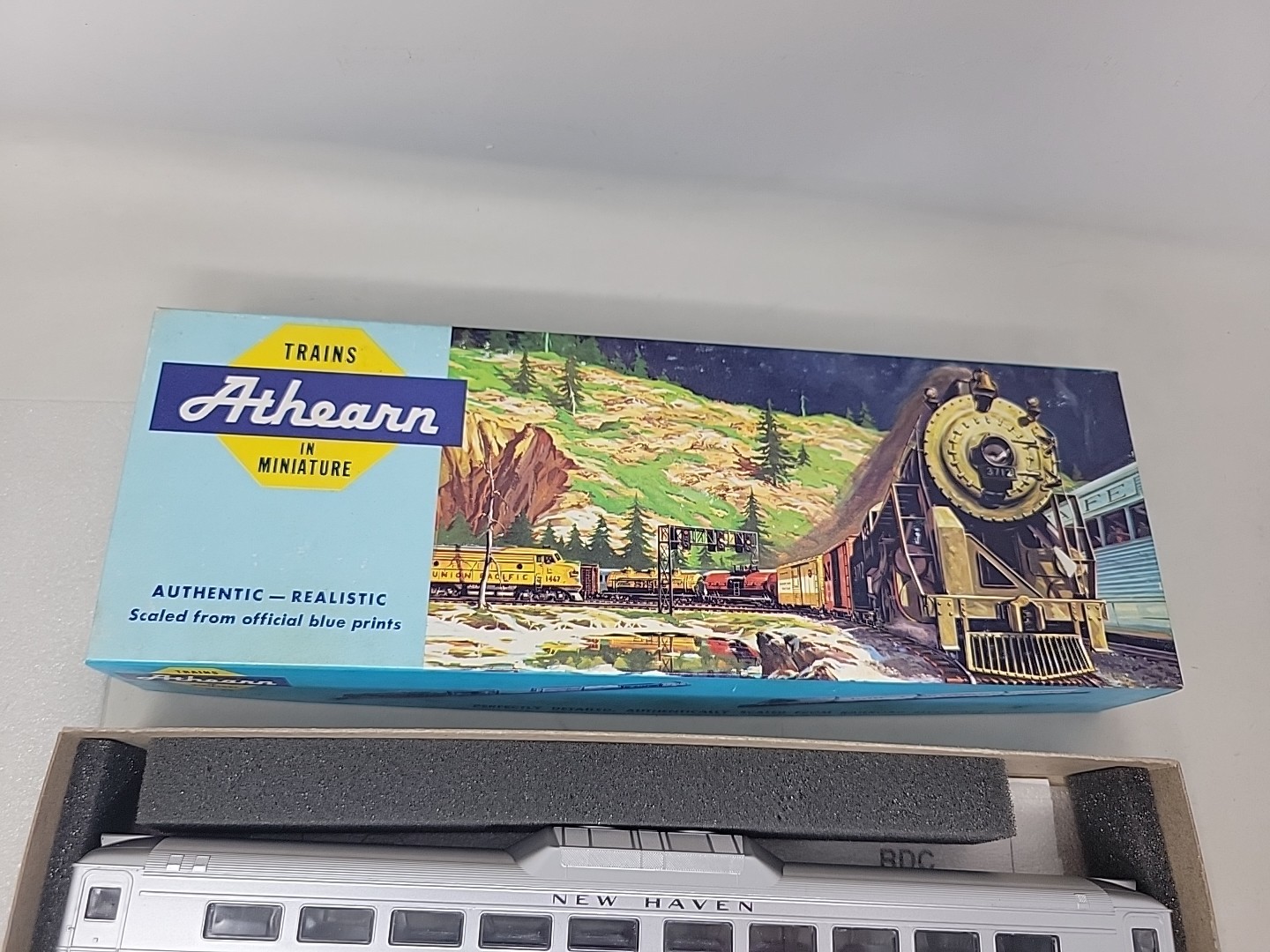 NIB Athearn HO RDC-1 New Haven Dummy #2072 w/ Box & Instructions