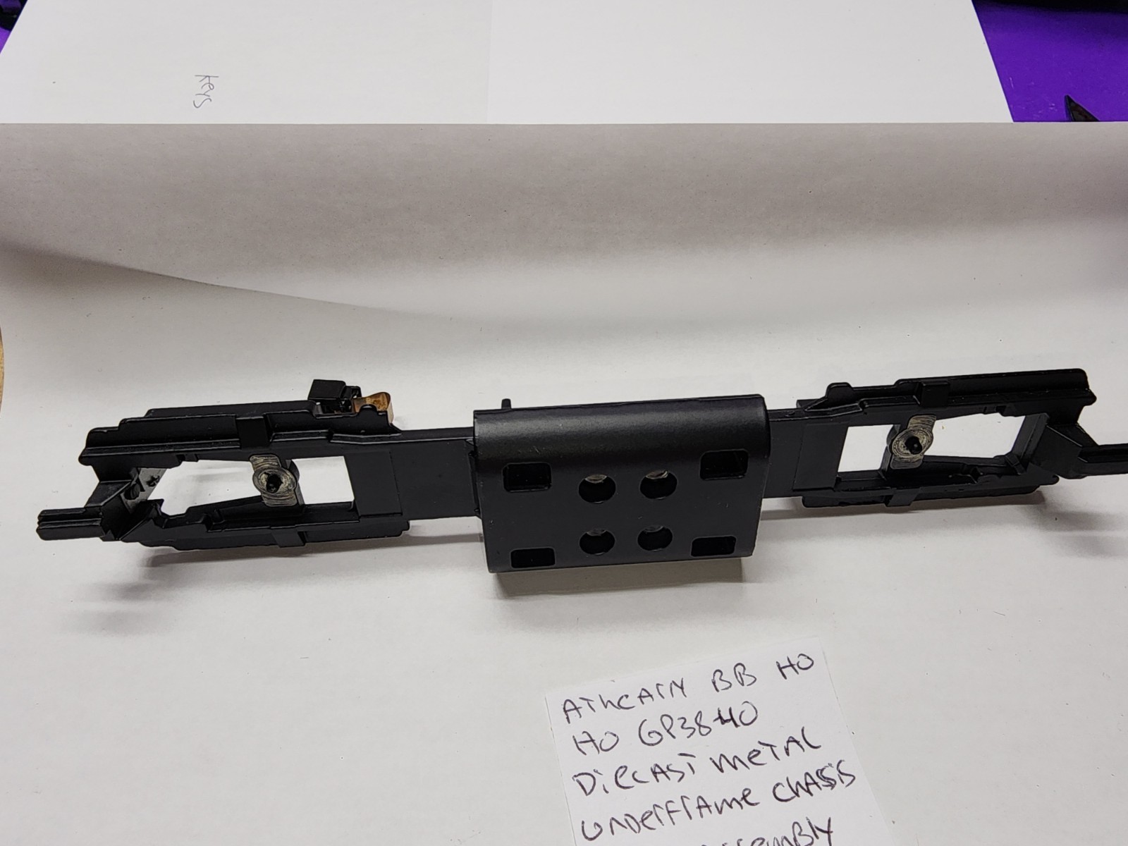 GP38 ATHEARN HO SCALE DIECAST METAL UNDERFRAME CHASSIS HEADLIGHT ASSEMBLY LOT