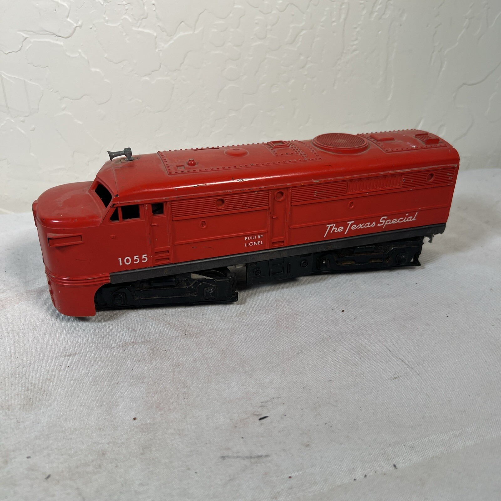 Lionel Texas Special 1055 Locomotive Untested