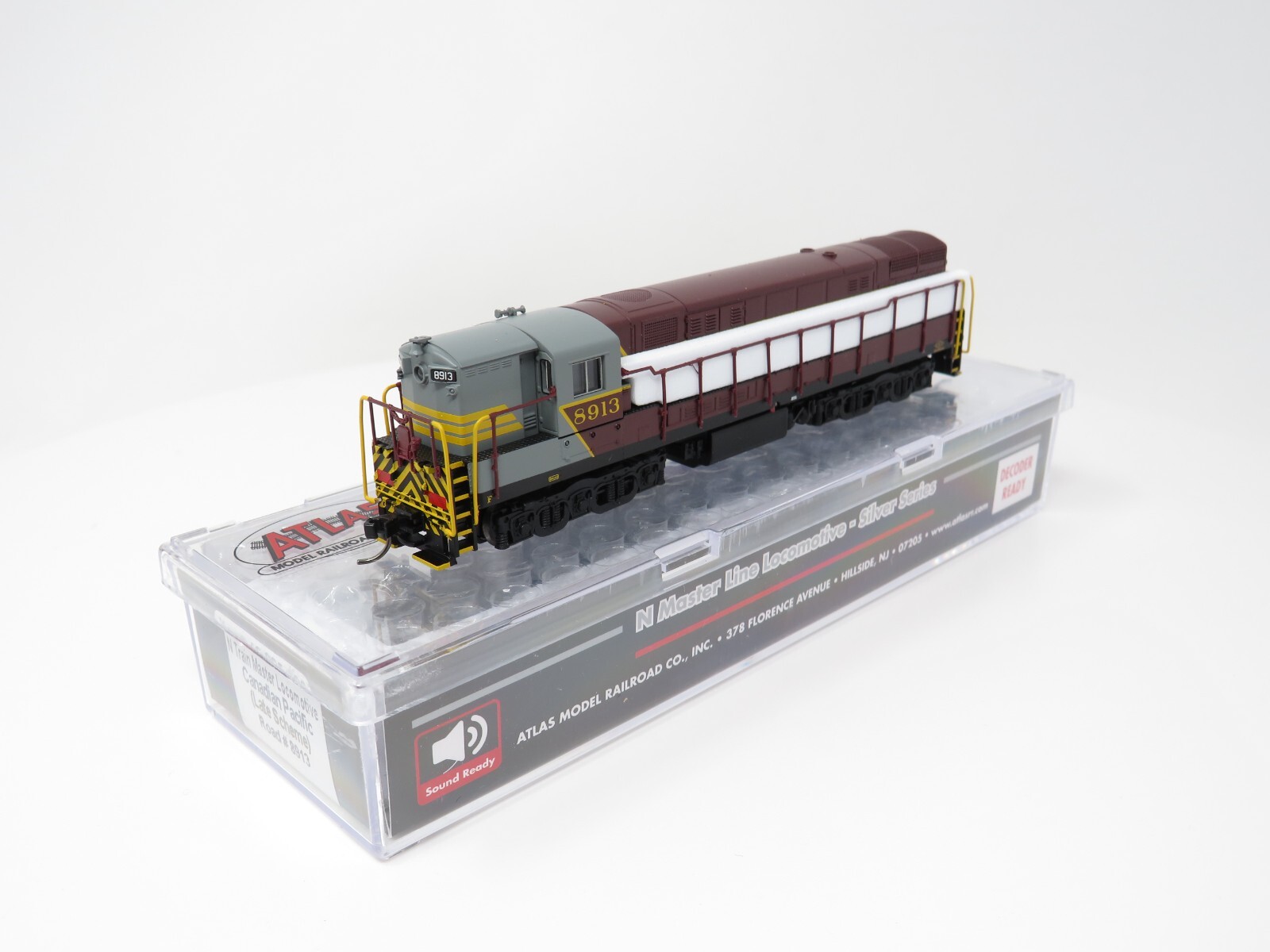 Atlas N 40005396 Canadian Pacific CP FM Trainmaster H24-66 Diesel Locomotive