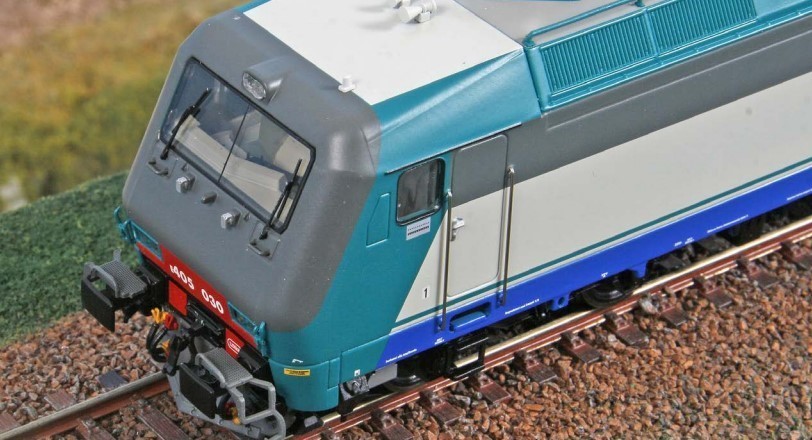 ACME 60175 HO Scale Electric Locomotive E.405 030 ”MERCITALIA RAIL” Era VI