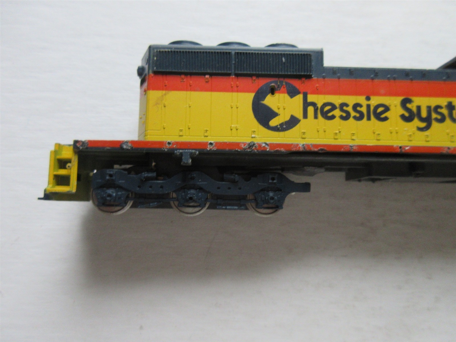 GSB HO Scale Chessie System locomotive engine