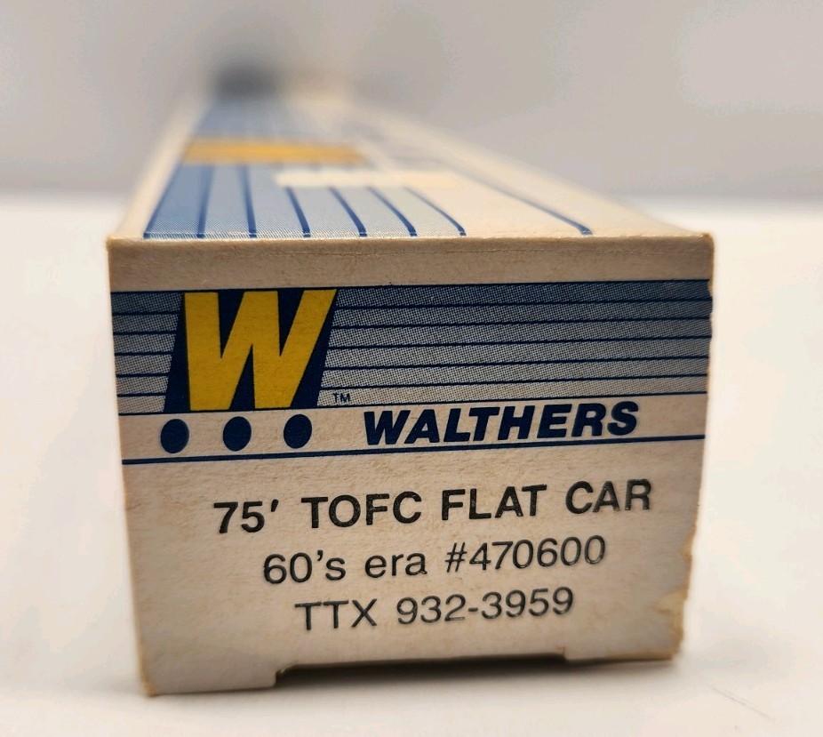 Walthers HO 932-3959 75′ TOFC TRAILER ON FLAT CAR #470600 UNBUILT C52
