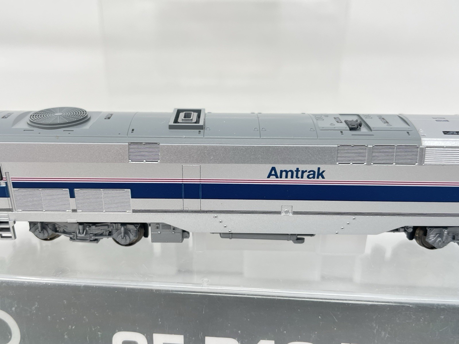 Kato N Scale GE P42 Genesis Amtrak Phase IV 176-6002 #97 Unused