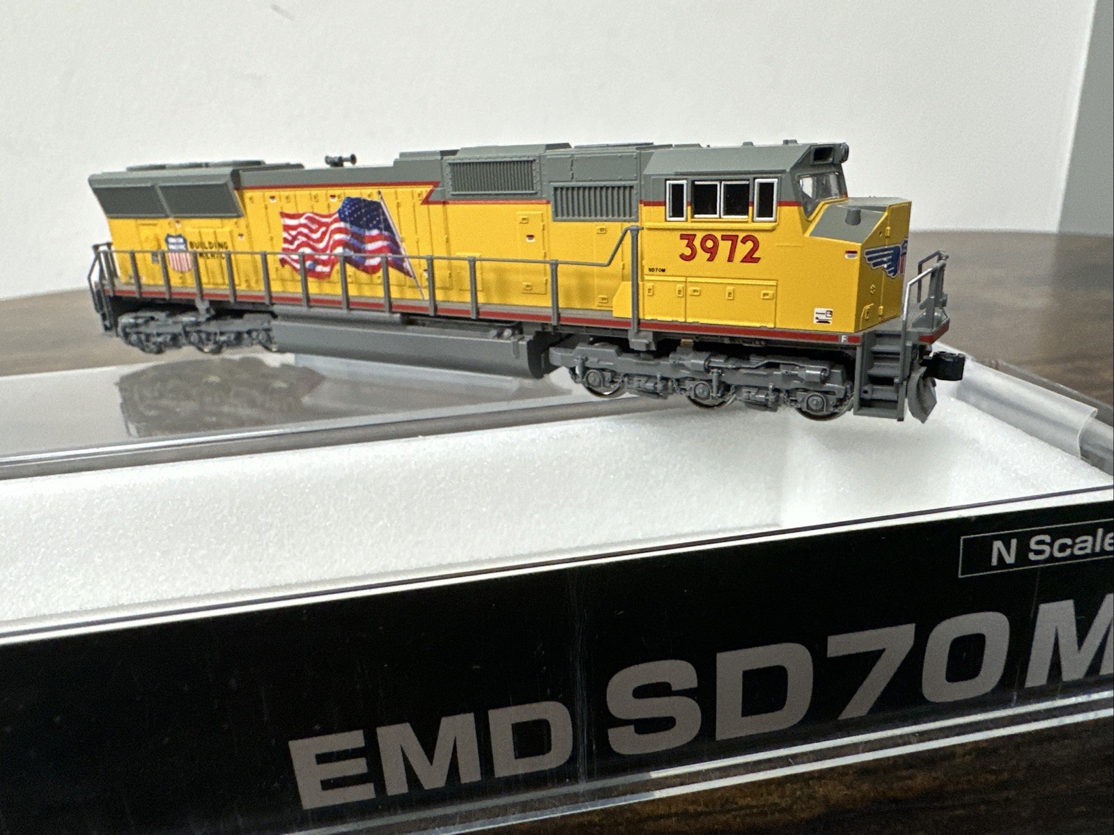 KATO N Scale #176-7504 SD70M Diesel Loco – Union Pacific #3972 w/DCC Needs TLC!