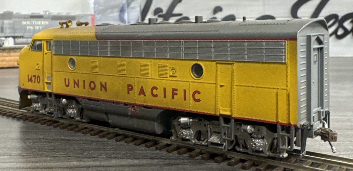 Athearn Roundhouse #RND3257 F7A Union Pacific #1470 w/DCC & Sound – LNIB!