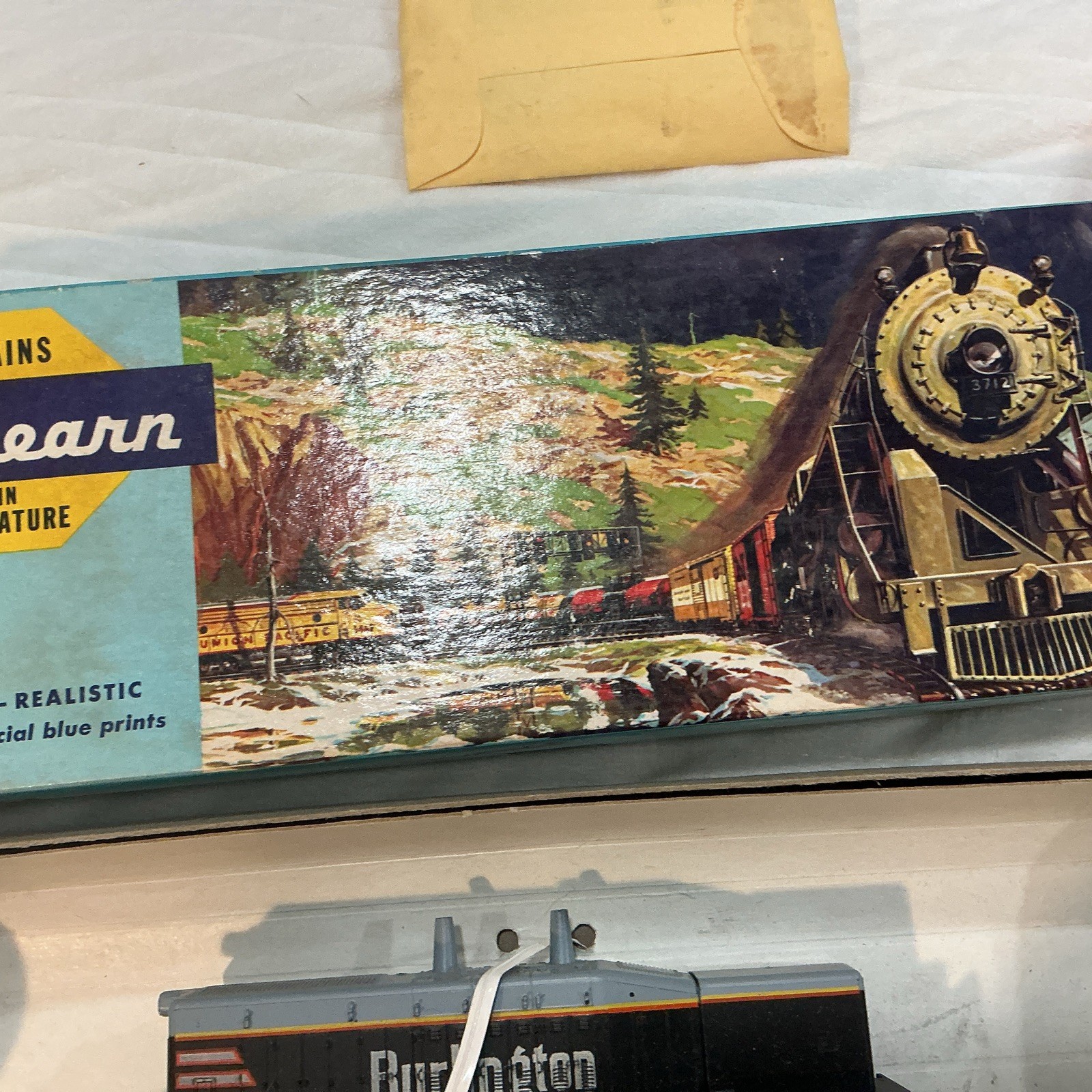 NIB Vintage HO-Scale At Hearn SW/1500 Cow & Calf Diesel Switcher Locomotive.🚂🔥