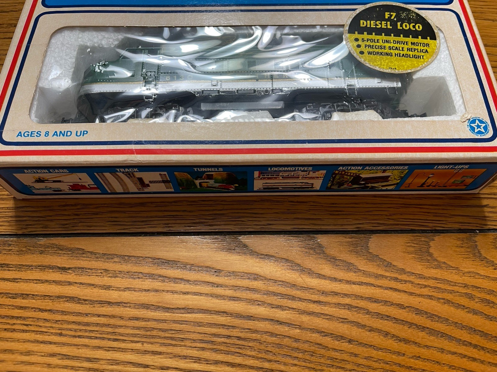 Life Like Southern 6130 F7 Locomotive in Box #08693 HO Scale Engine NEW Free Shp