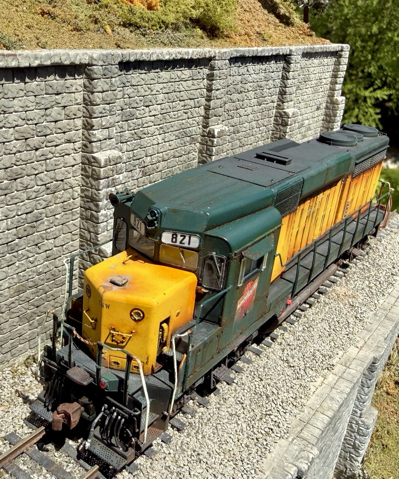HO ScaleTrains Rivet Counter GP30 CNW #821 Sound/DCC /NIB/weathered