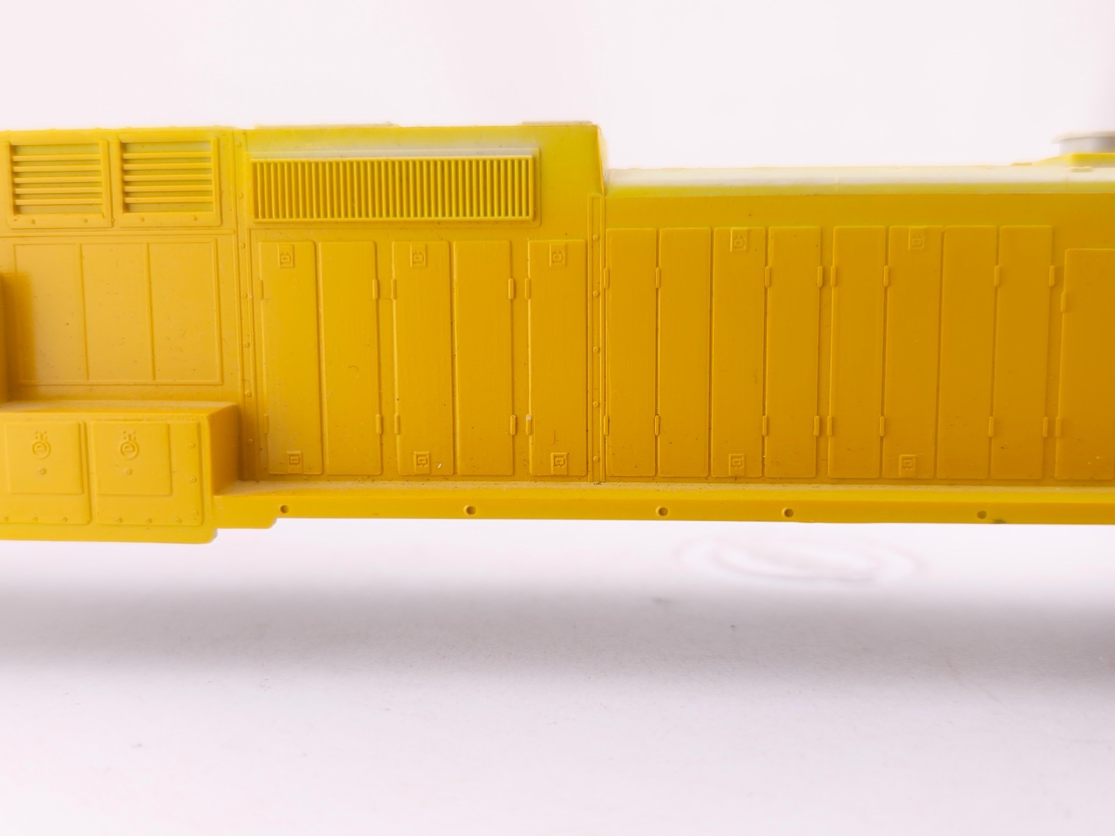 *READ* Rail Power Products? RPP HO Scale GE Dash 8-40W Locomotive Shell ONLY