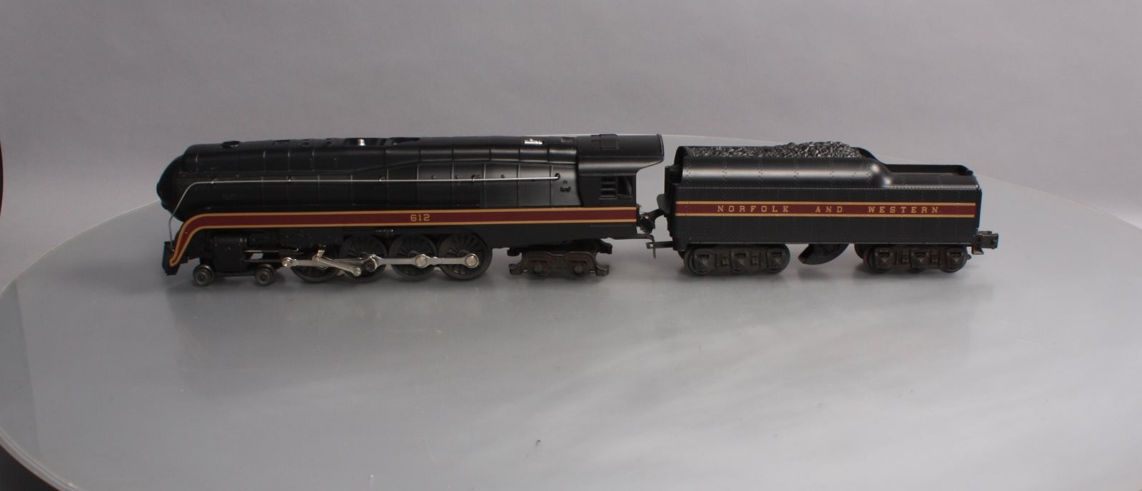 Lionel 6-18040 O Norfolk & Western 4-8-4 J Class Steam Locomotive & Tender #612