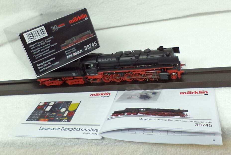 Marklin H0 39745 DB BR44 Steam Locomotive w/tub style tender-2023 Insider model