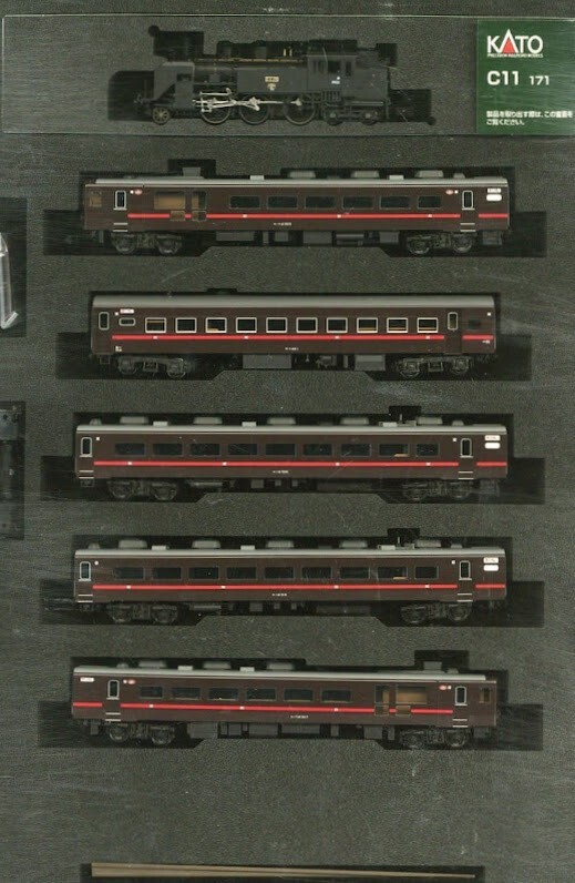 Kato 10-1958 C11 171 + 14 Series “SL Fuyu-no-Shitsugen Train” 6-Car Set N Scale