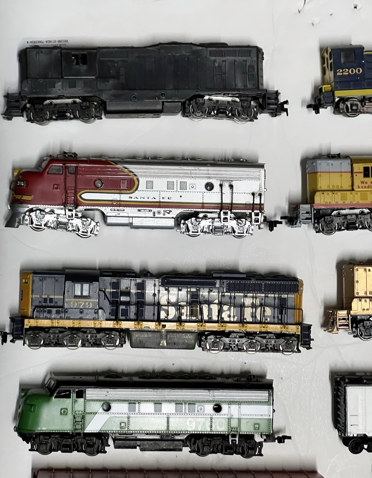 Vintage Lot Of 15 Ho Scale Train Used Parts Repair LOCOMOTIVE Various Brands toy