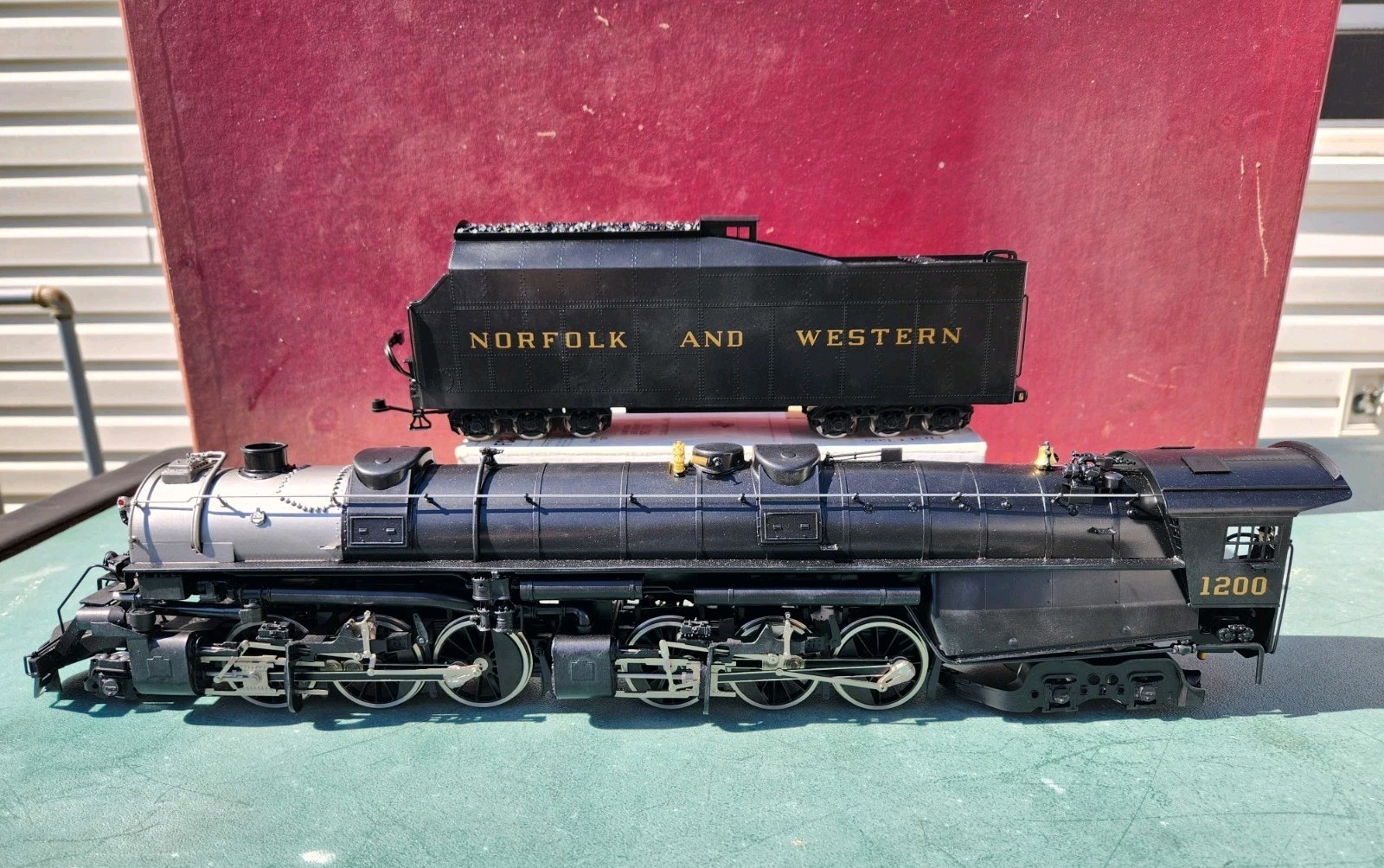 Vintage O-Gauge Brass 1200 Norfolk And Western Steam Locomotive & Tender RARE!!