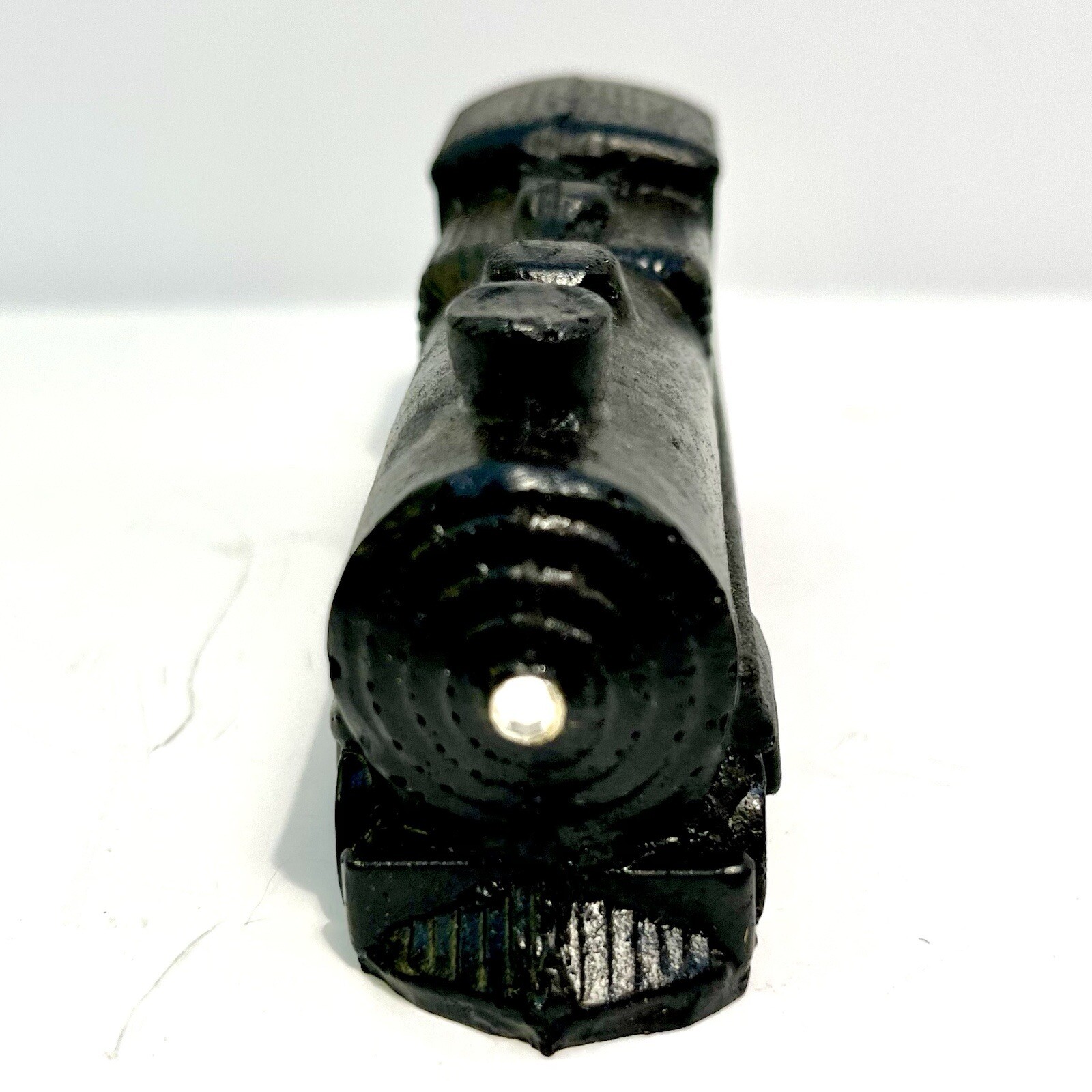 Carved Coal Car Train Steam Engine Locomotive 4.5” Felt Bottom Railroad Figurine