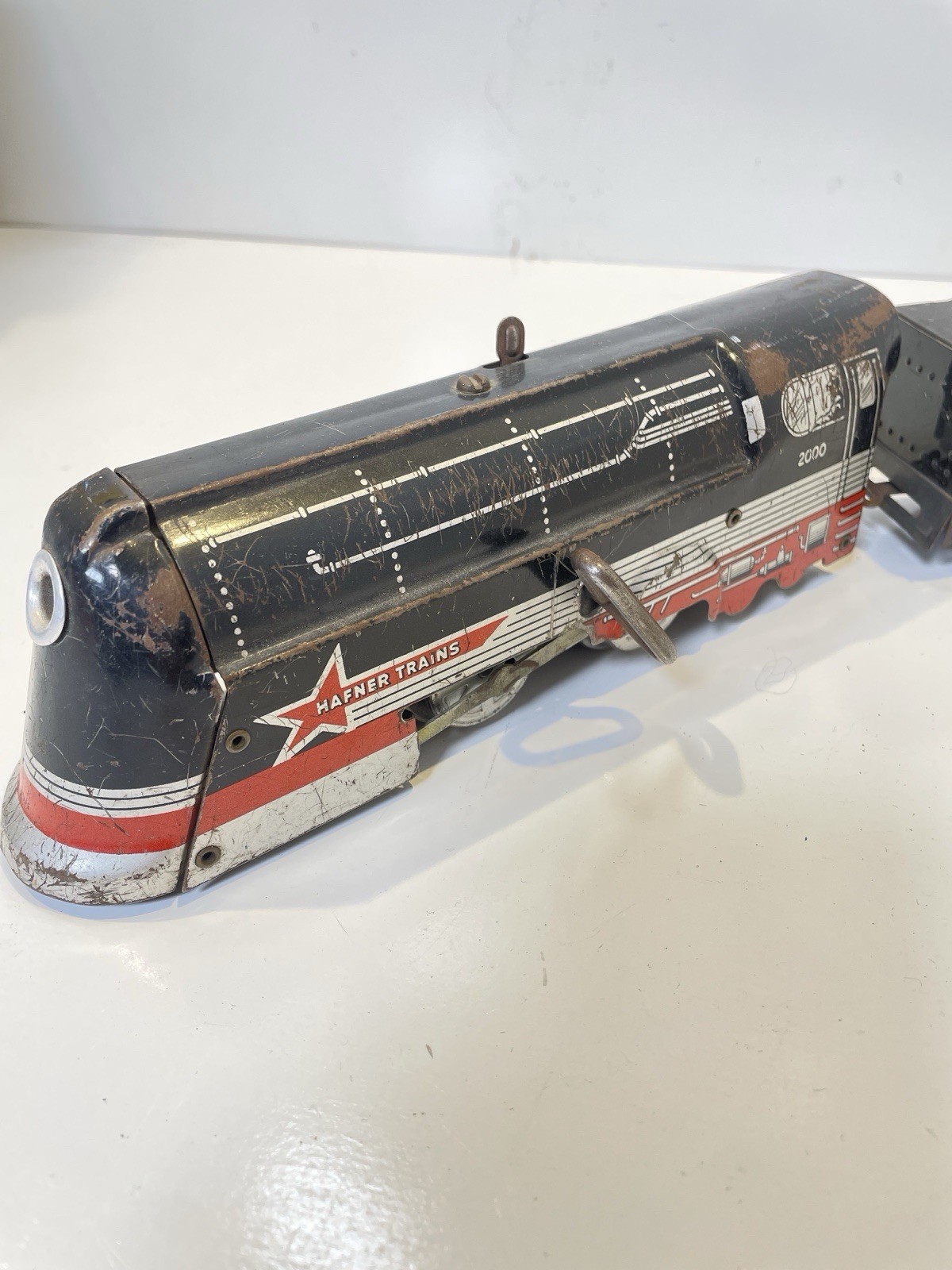 Vintage HAFNER TRAINS #2000 Tin O-Gauge Wind-Up Locomotive & Tender – Working