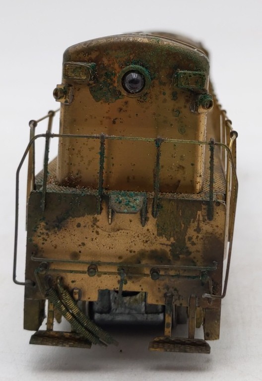 Red Ball H24-66 BRASS HO Fairbanks-Morse B-46 Trainmaster Diesel Locomotive/Box