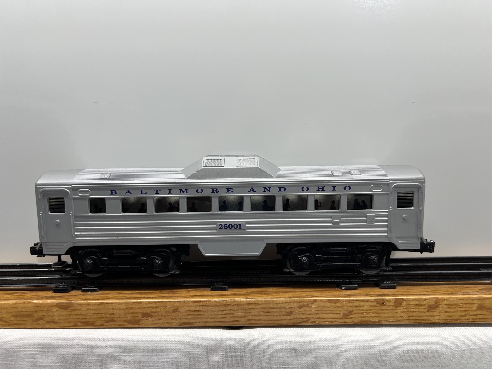 K-Line O Gauge RDC B & O 3-Unit RDC Set One Power, 2 Dummy Budd Cars