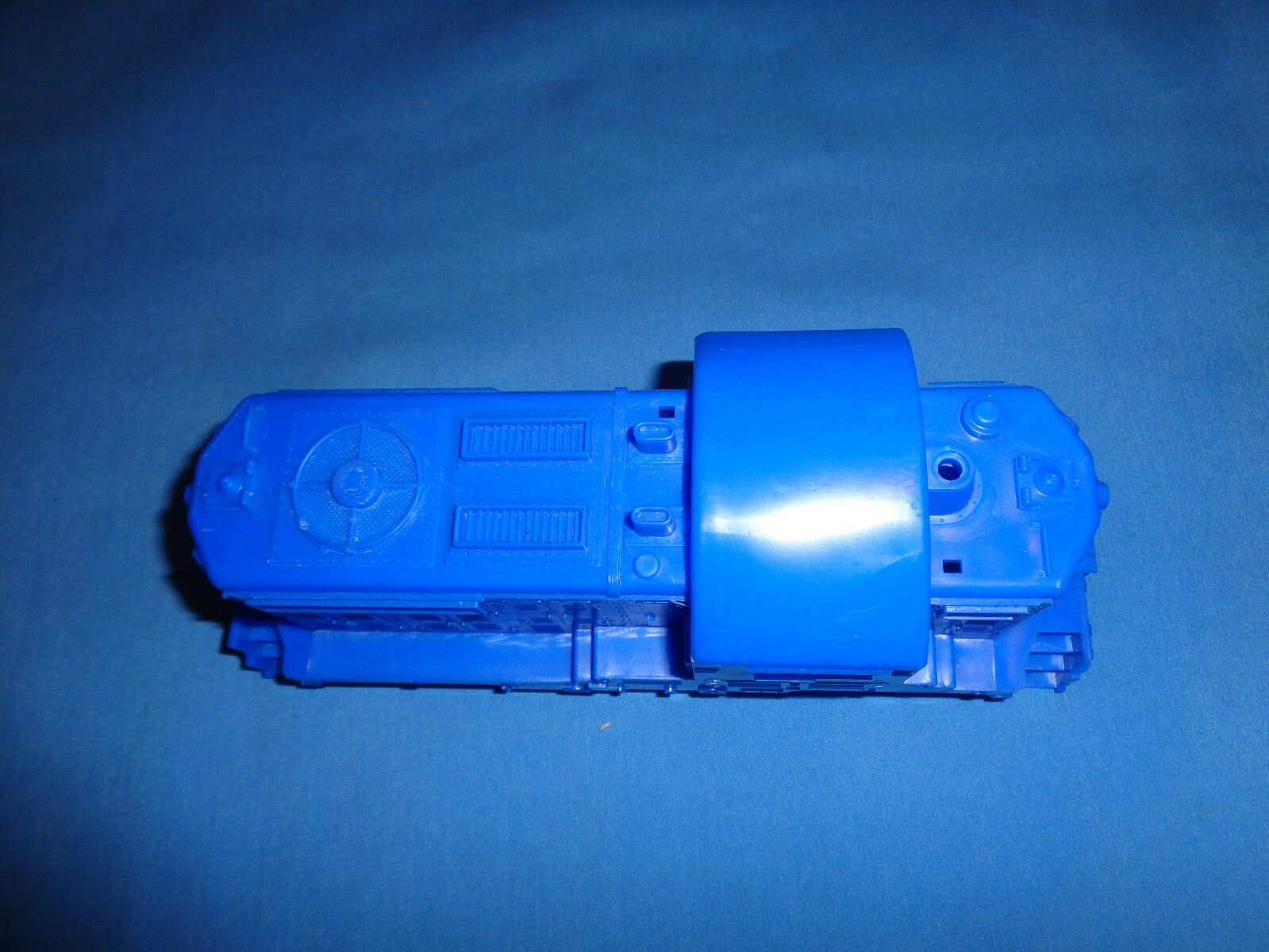 Kusan by Williams or RMT Conrail Beep Locomotive Shell.