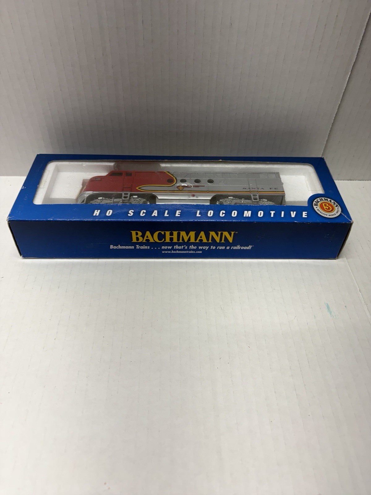 Vintage Bachman HO Scale SANTA FEDiesel Locomotive Engine 11702
