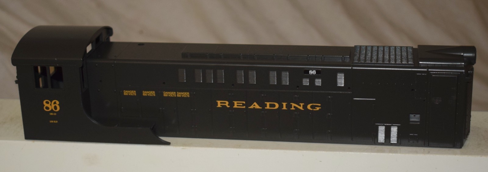 MTH VO-1000 Diesel Locomotive Shell Reading RDG #86 – O Gauge Sample