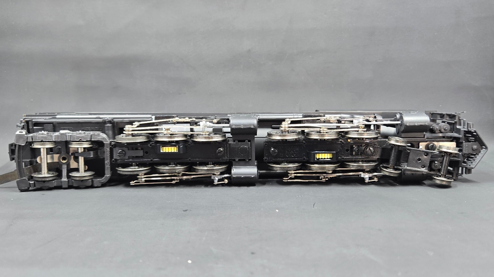 Rivarossi HO 1591 4-6-6-4 Challenger, Union Pacific #3967 in Original Box