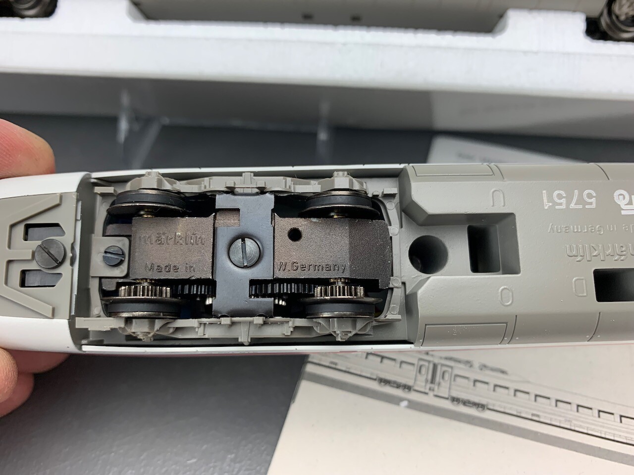Märklin Digital HO 39710 ICE-S Powered Railcar Train Insider Model 1999 2 HO1306