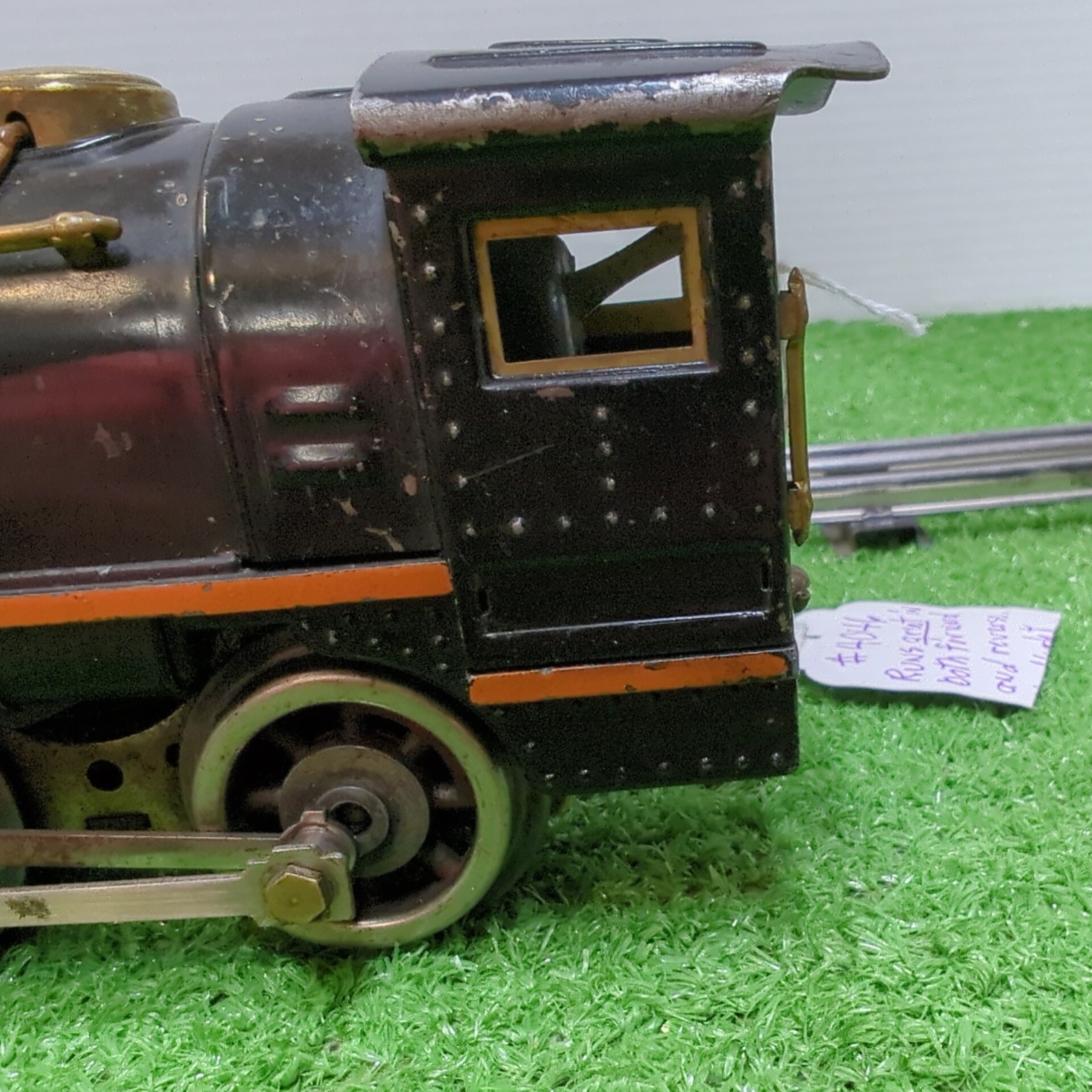 Vintage (1929-1930)Ives 258 Locomotive and 258T Tender