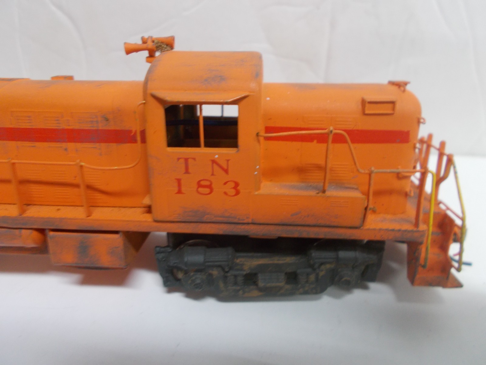 ALCO # D-123 ~BRASS~WEATHERED TN RS-3 LOCOMOTIVE # 183 ~RUNS GOOD~READ~HO SCALE