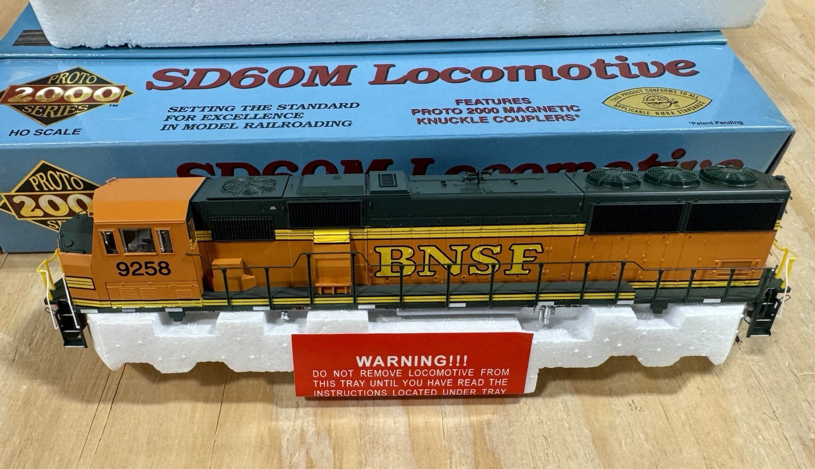 Proto 2000 30173 HO SD60M BNSF #9258 DCC Ready New