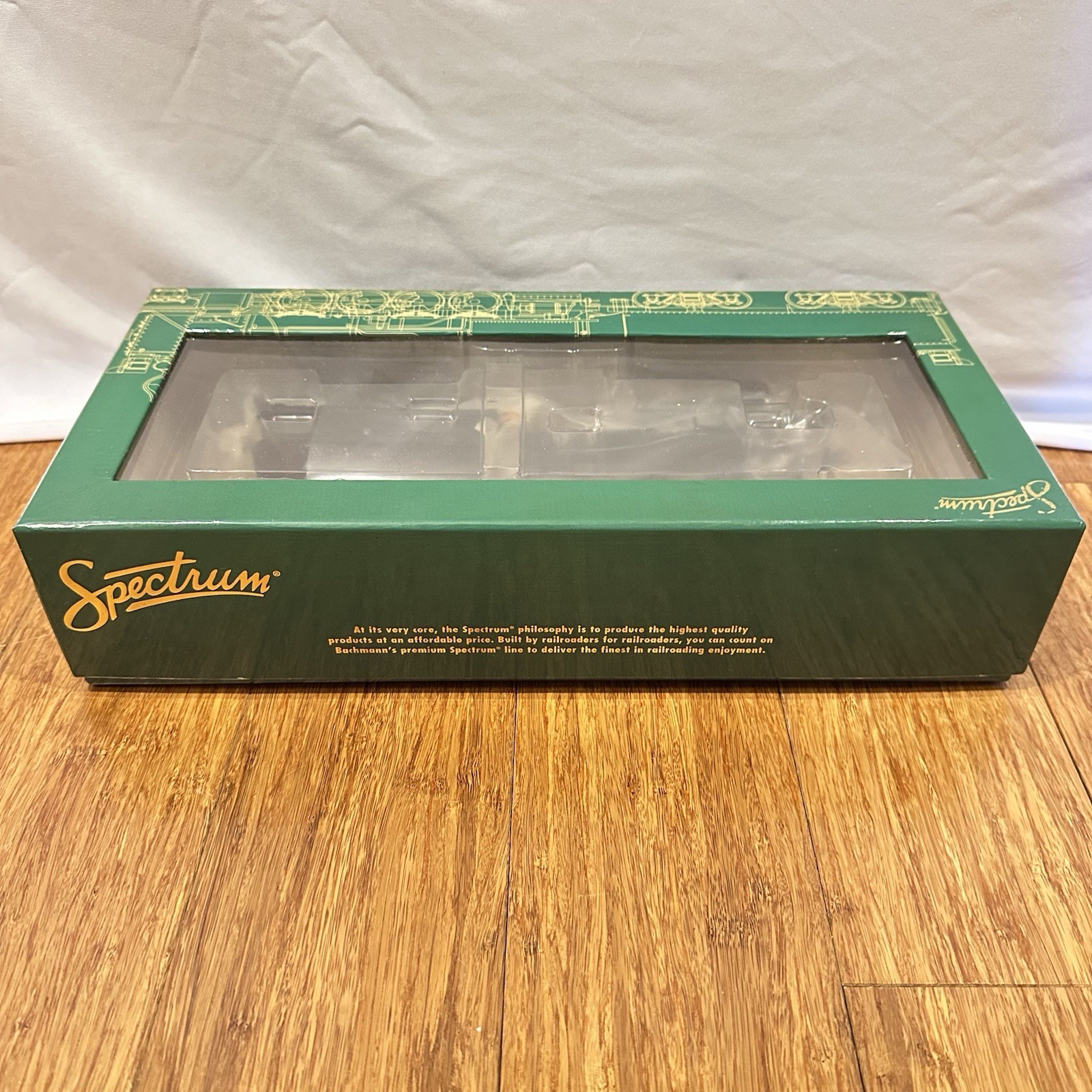 Bachmann Spectrum 28304 On30 4-4-0 American Steam Locomotive DCC Unlettered New