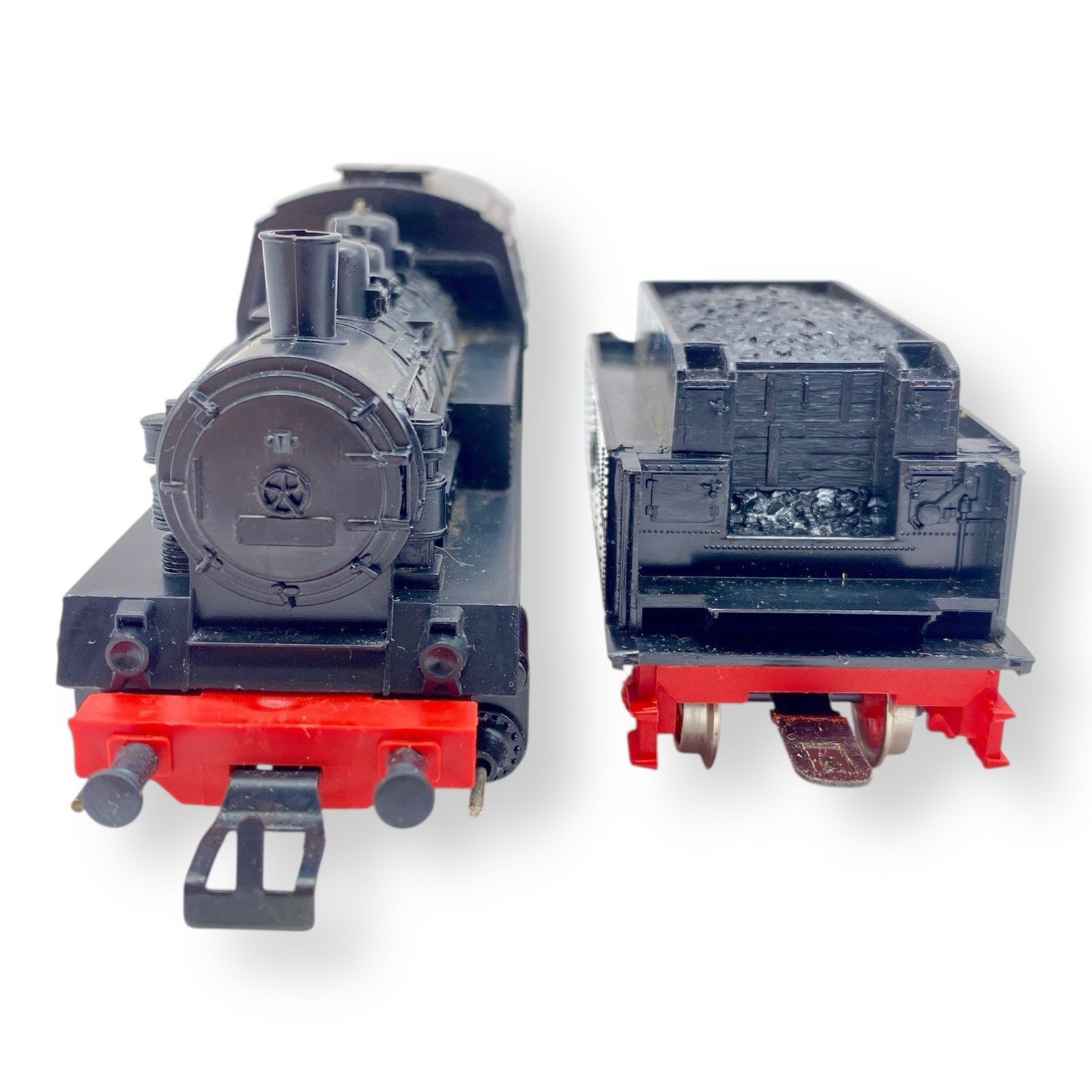 Piko H0 Steam Tank Locomotive Br 98 002 Train and Tender