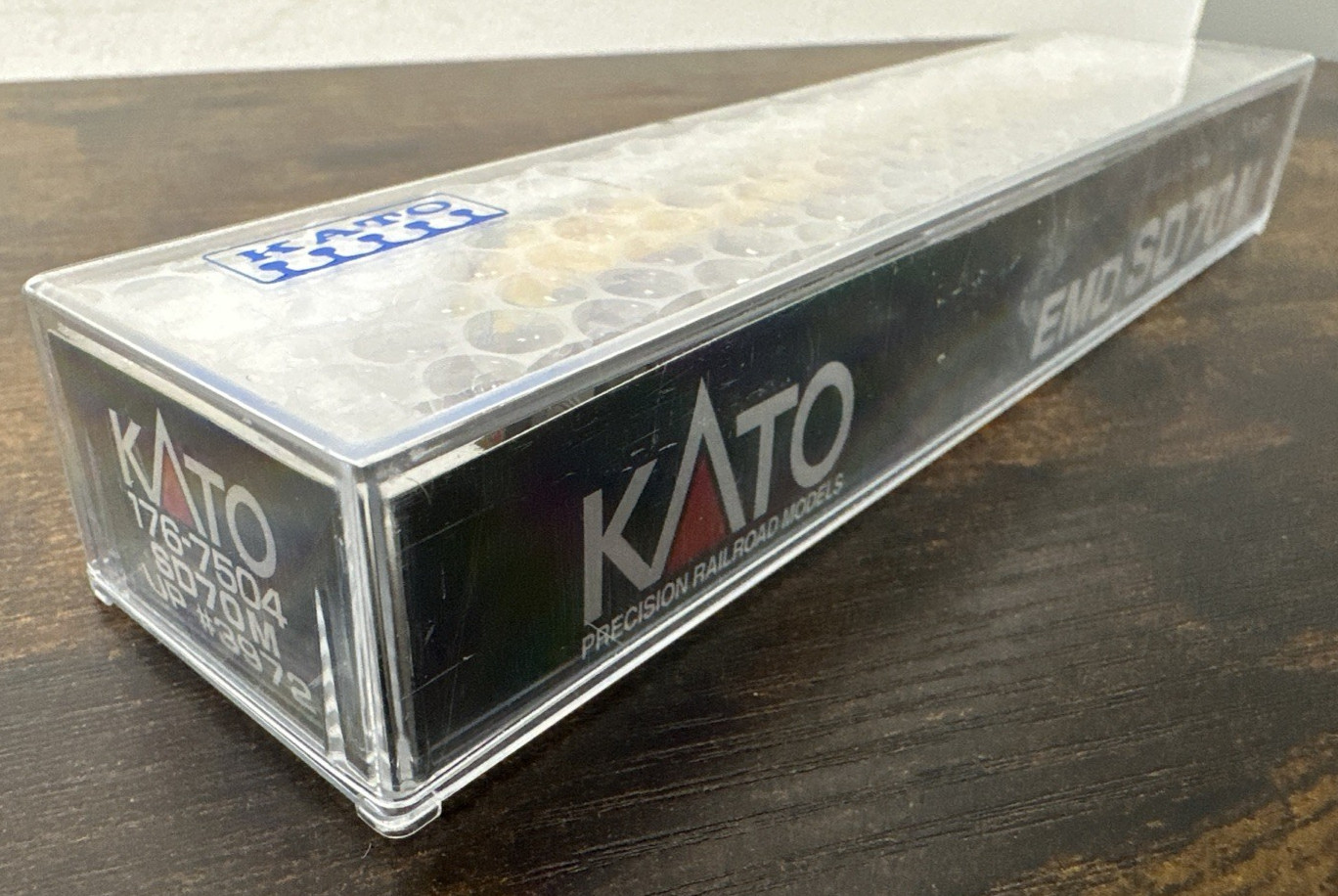KATO N Scale #176-7504 SD70M Diesel Loco – Union Pacific #3972 w/DCC Needs TLC!
