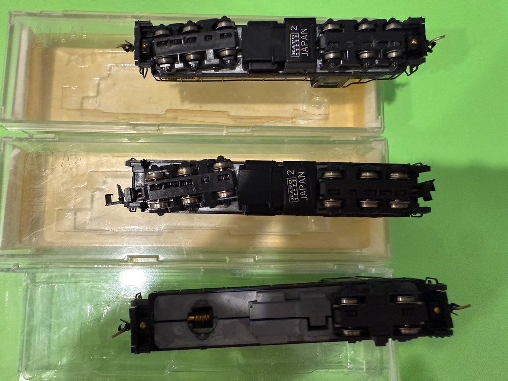 Atlas 4233 RSD 4/5 C&NW special limited edition 6 axle locomot N scale lot of 3