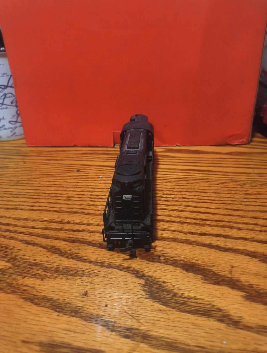 HO Scale Mahano Diesel Locomotive Penn Central