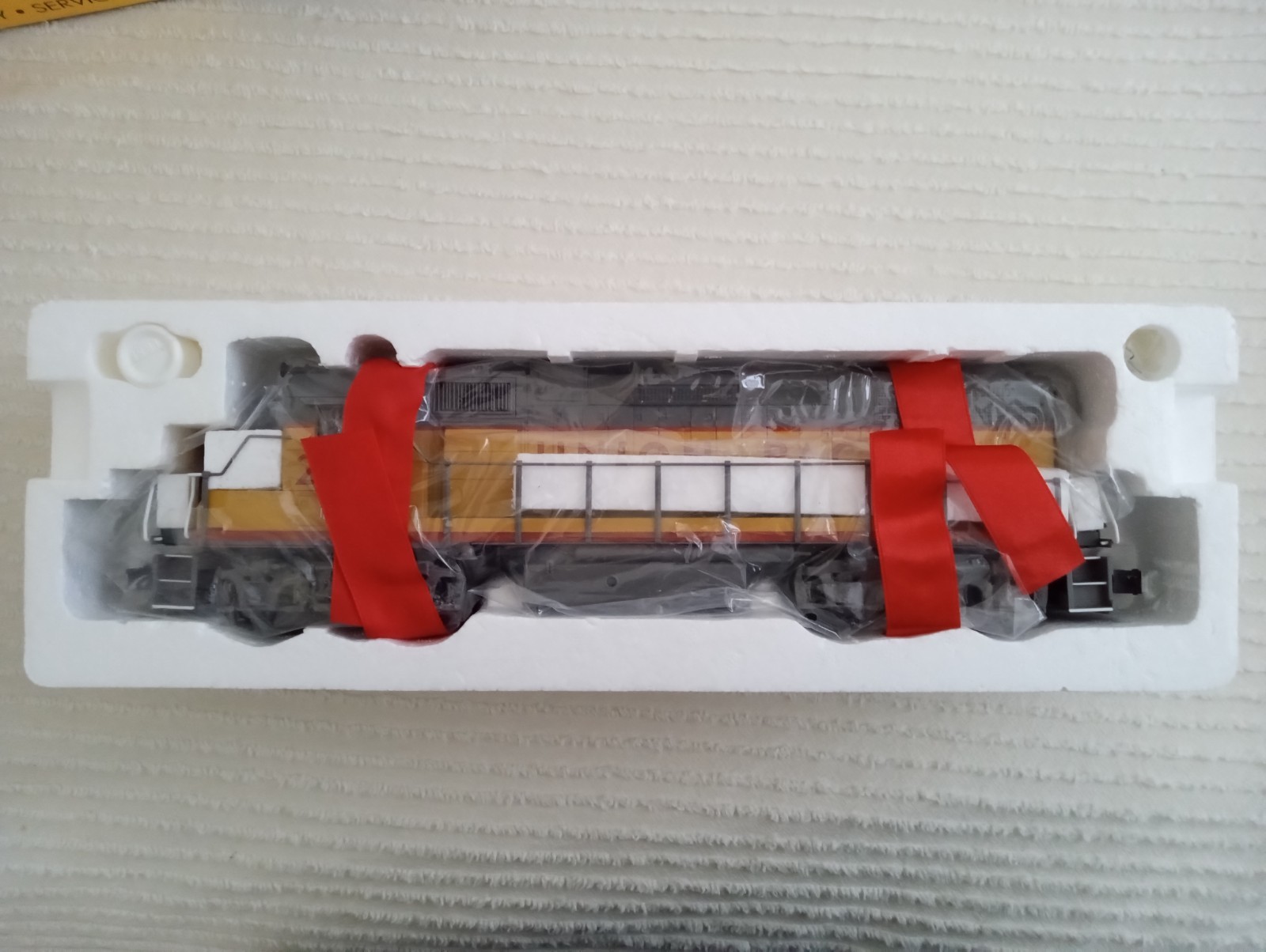 K-Line K2490-2400 Union Pacific GP38-2 With Lionel TMCC & Cruise Control