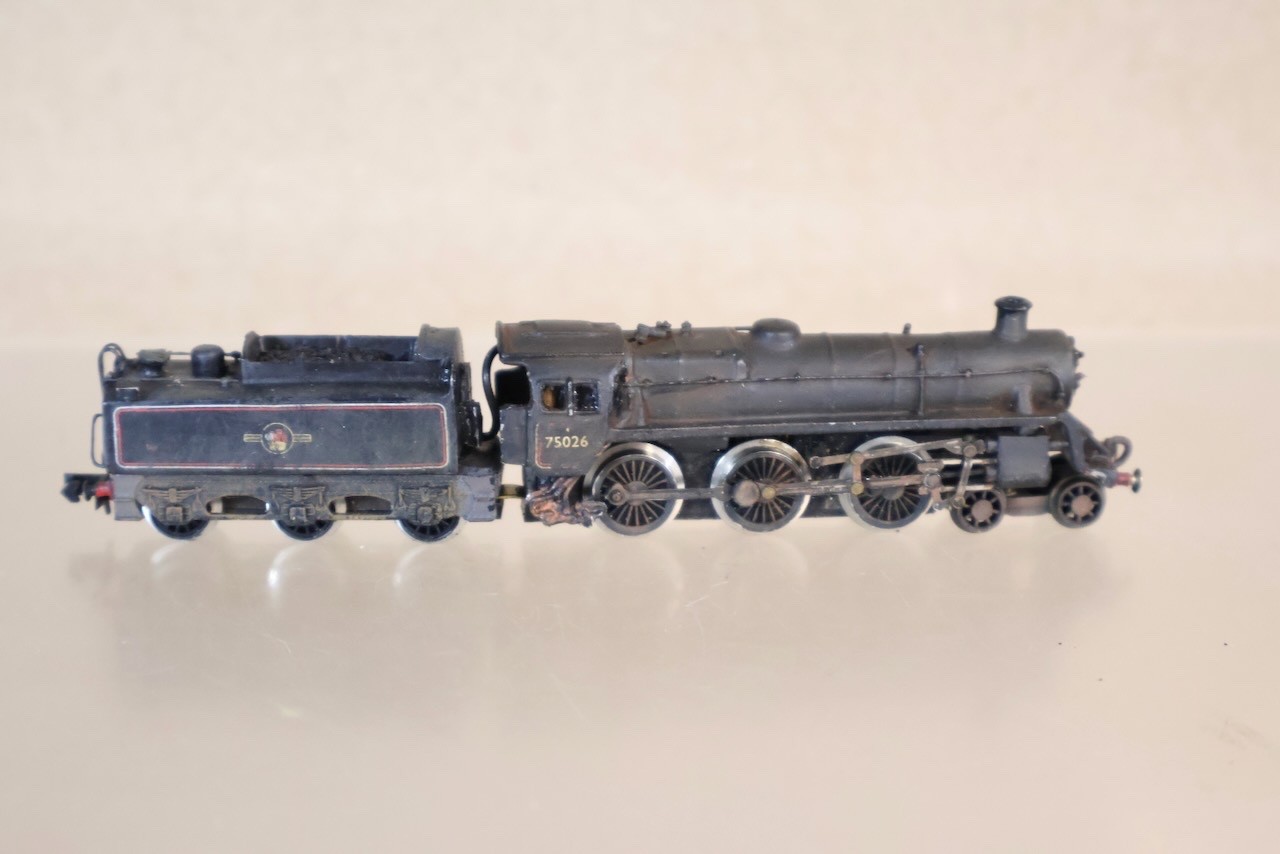 GRAHAM FARISH LANGLEY WEATHERED BR 4-6-0 STANDARD CLASS 4MT LOCO 75026 on