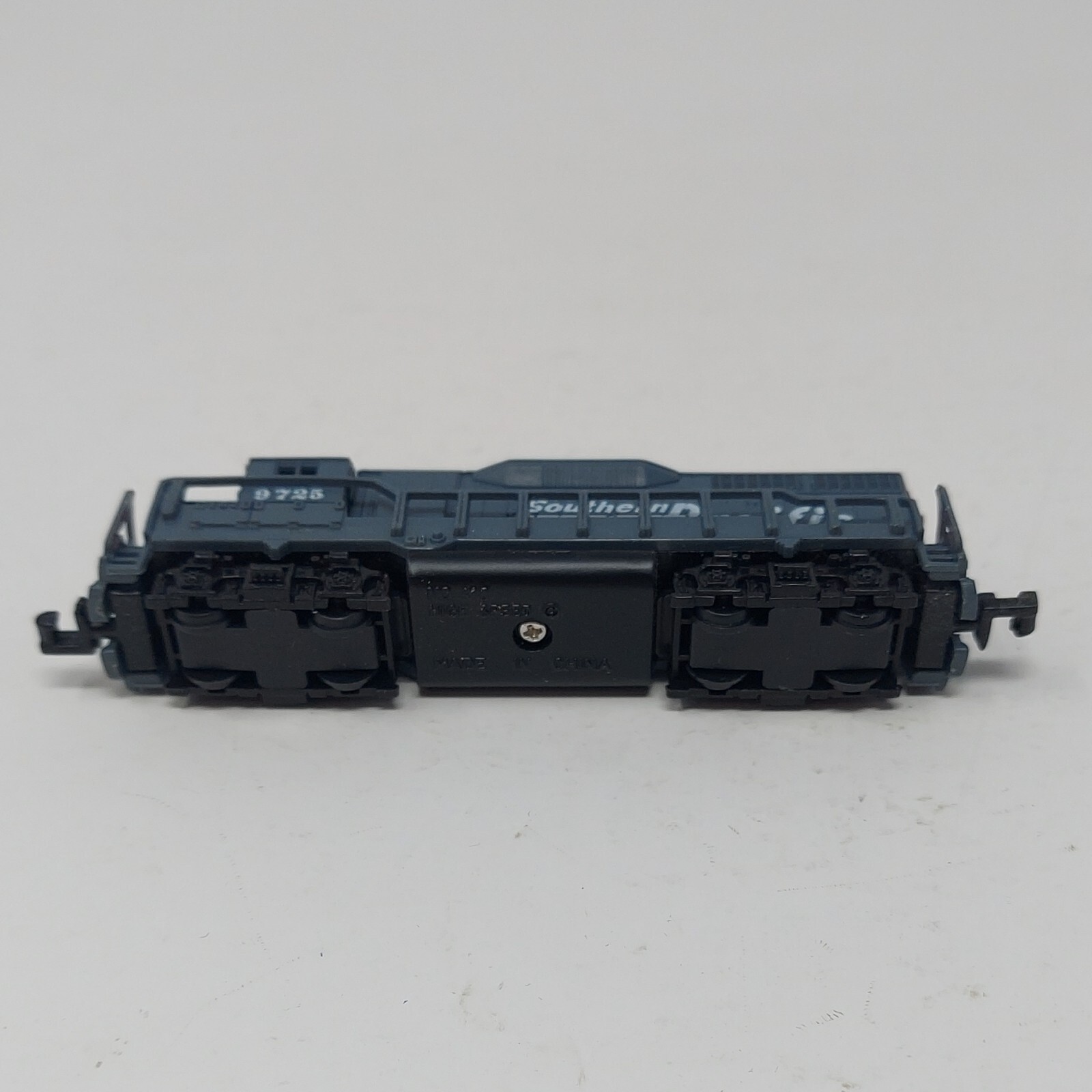 Southern Pacific Locomotive 9725, High Speed #418 UNTESTED