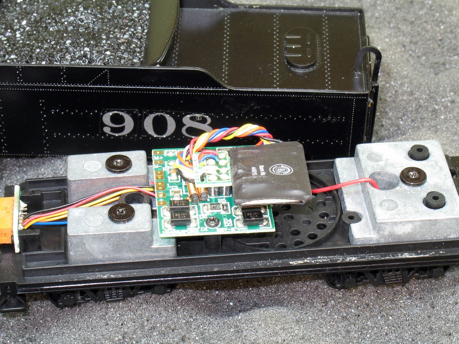 Bachmann Spectrum HO 2-8-0 Consolidation – DCC (Bachmann) Mobile Decoder