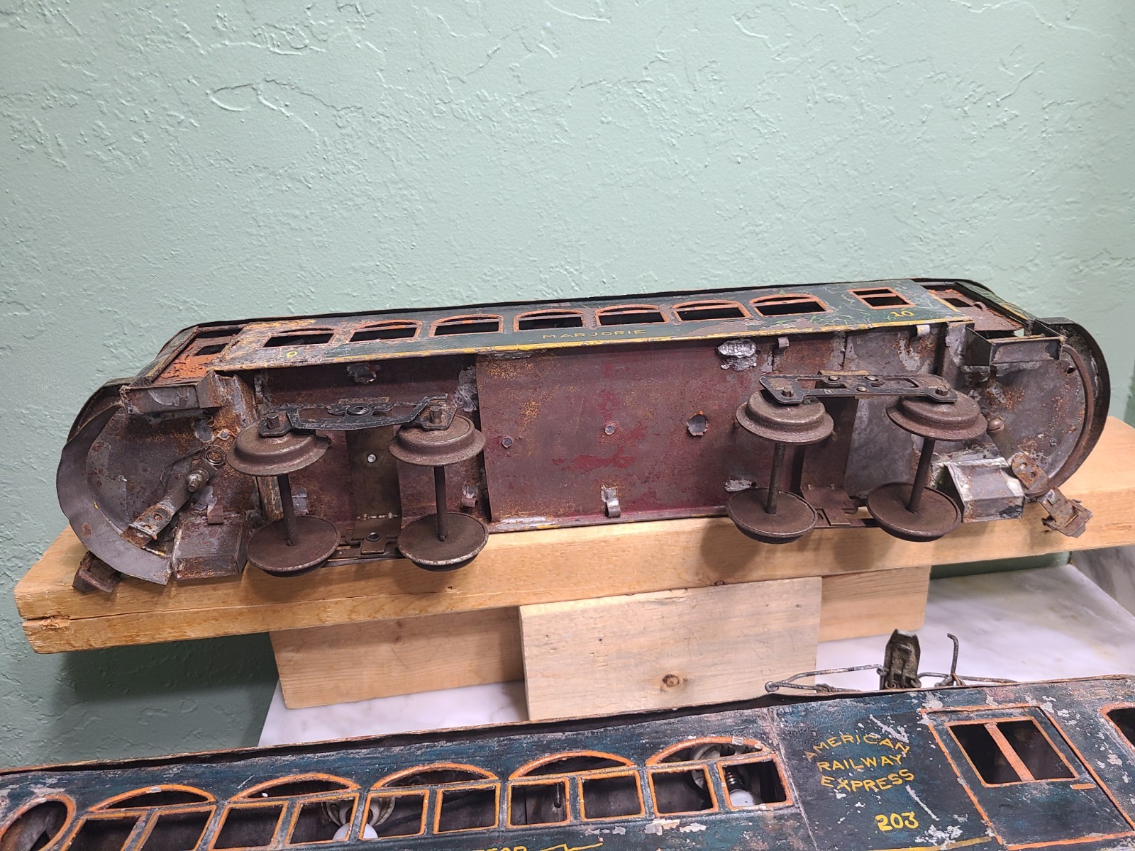 Voltamp Interurban toy train 2″ gauge trolley & trailer car look old prewar toys