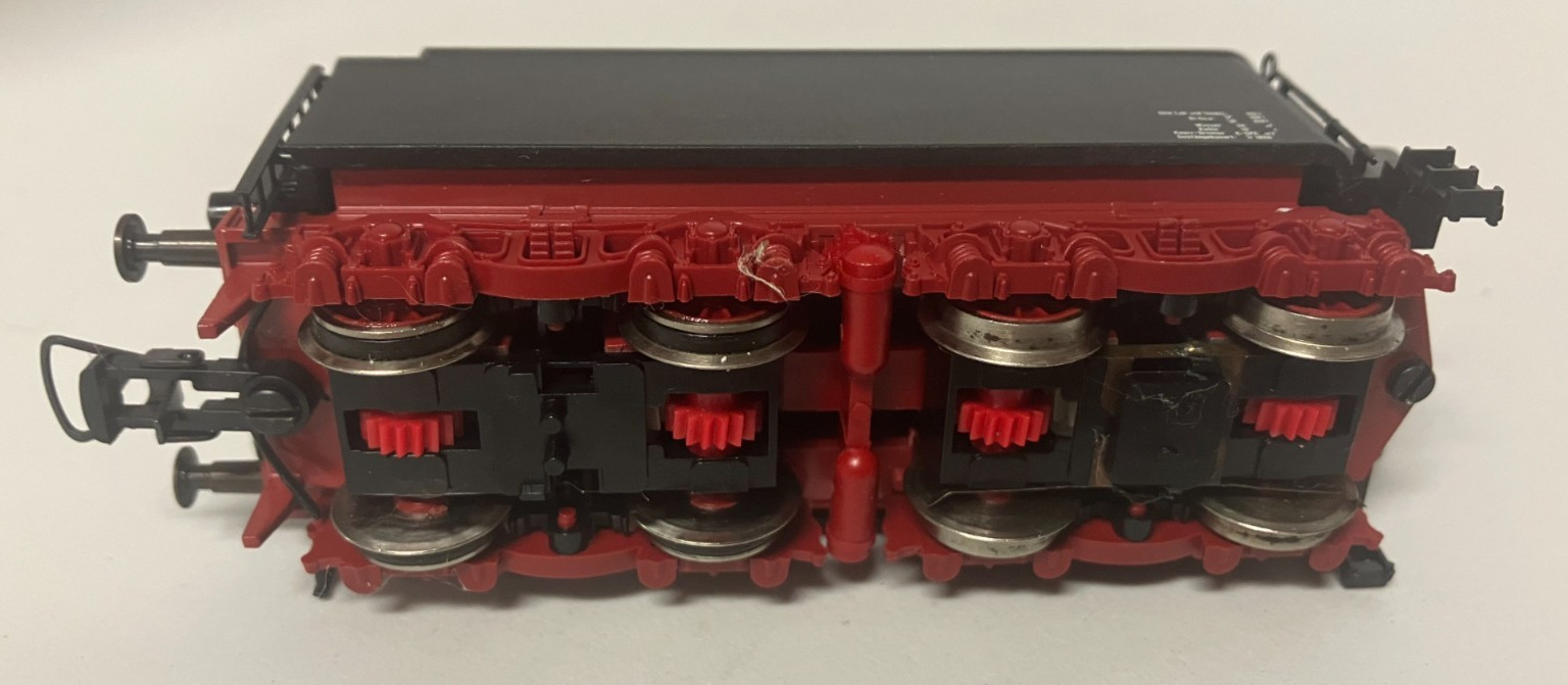 Roco 43242 H0 Steam Locomotive BR 01 202 of the DB & Tender Original Box MB