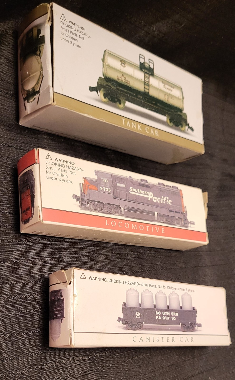 3pc Lot Southern Pacific Locomotive # 9725 Canister & Tank Car N Scale 418