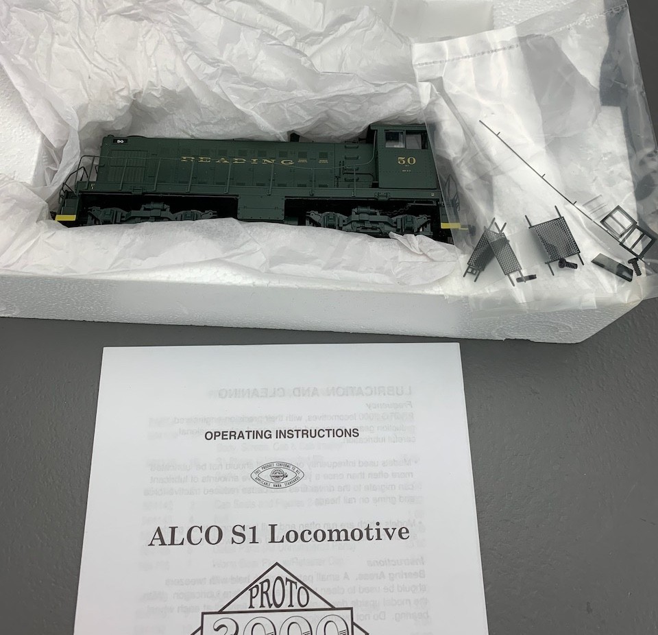 HO Proto2000 S1 Diesel Locomotive Reading #50 Powered w/KDs LNIB! HO8379