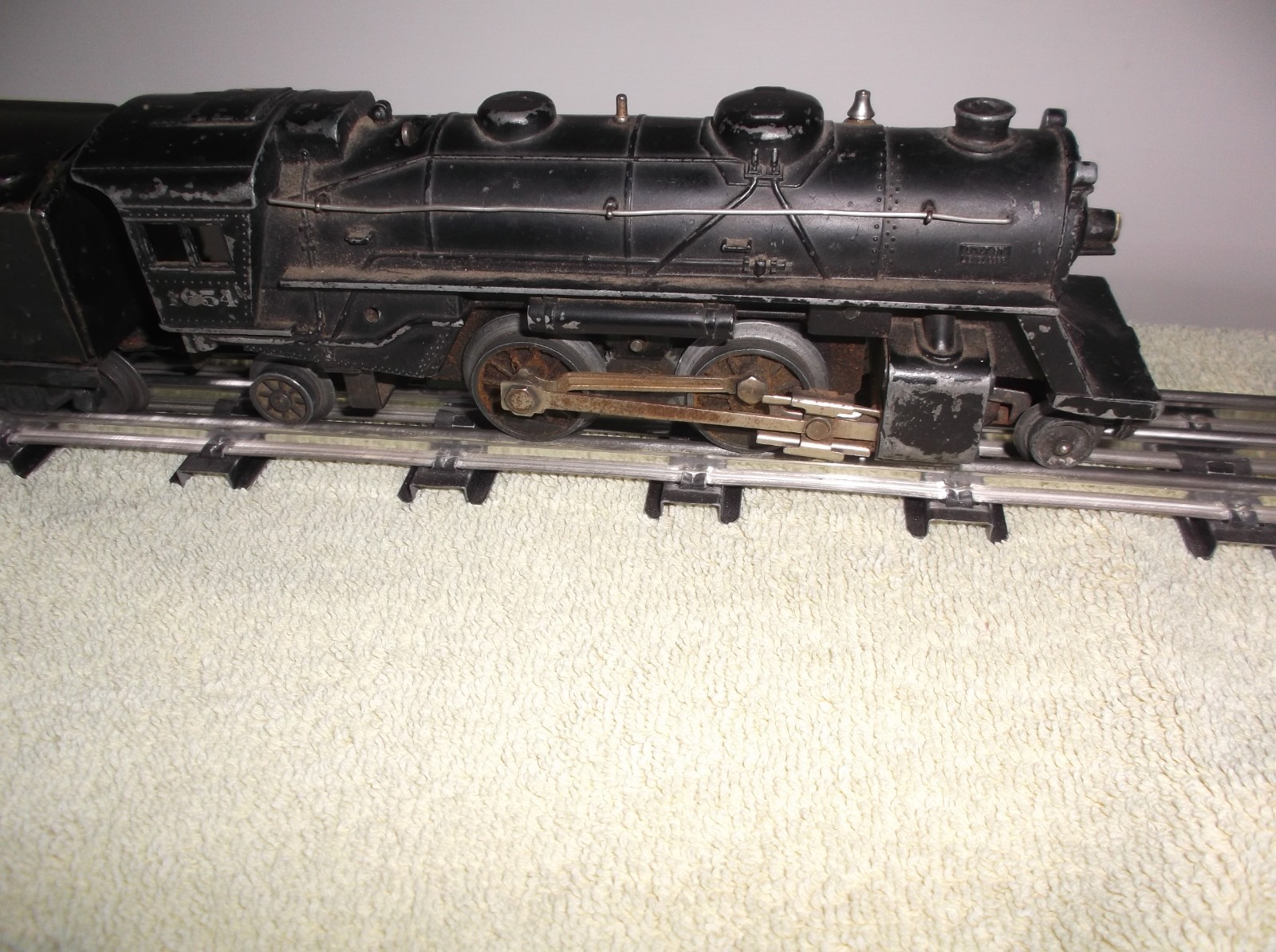 Lionel 1654 w/1654T Steam 2-4-2 Electric Toy Train Locomotive 1946-47 Postwar