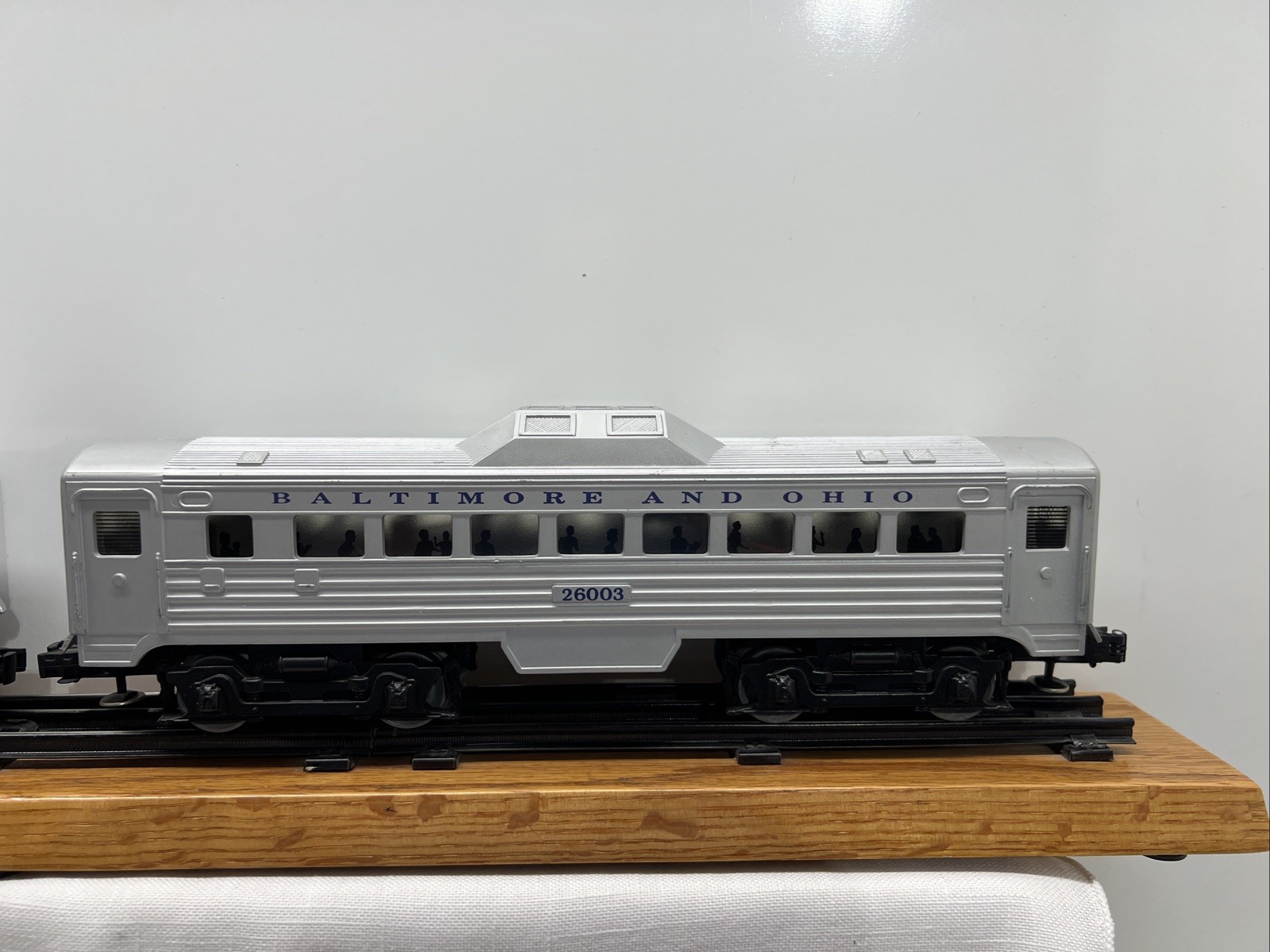 K-Line O Gauge RDC B & O 3-Unit RDC Set One Power, 2 Dummy Budd Cars
