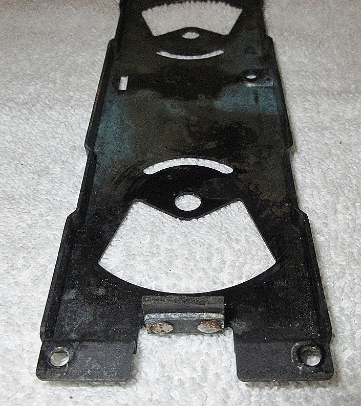 LIONEL #2330/2340/2360 GG1 FRAME ONLY