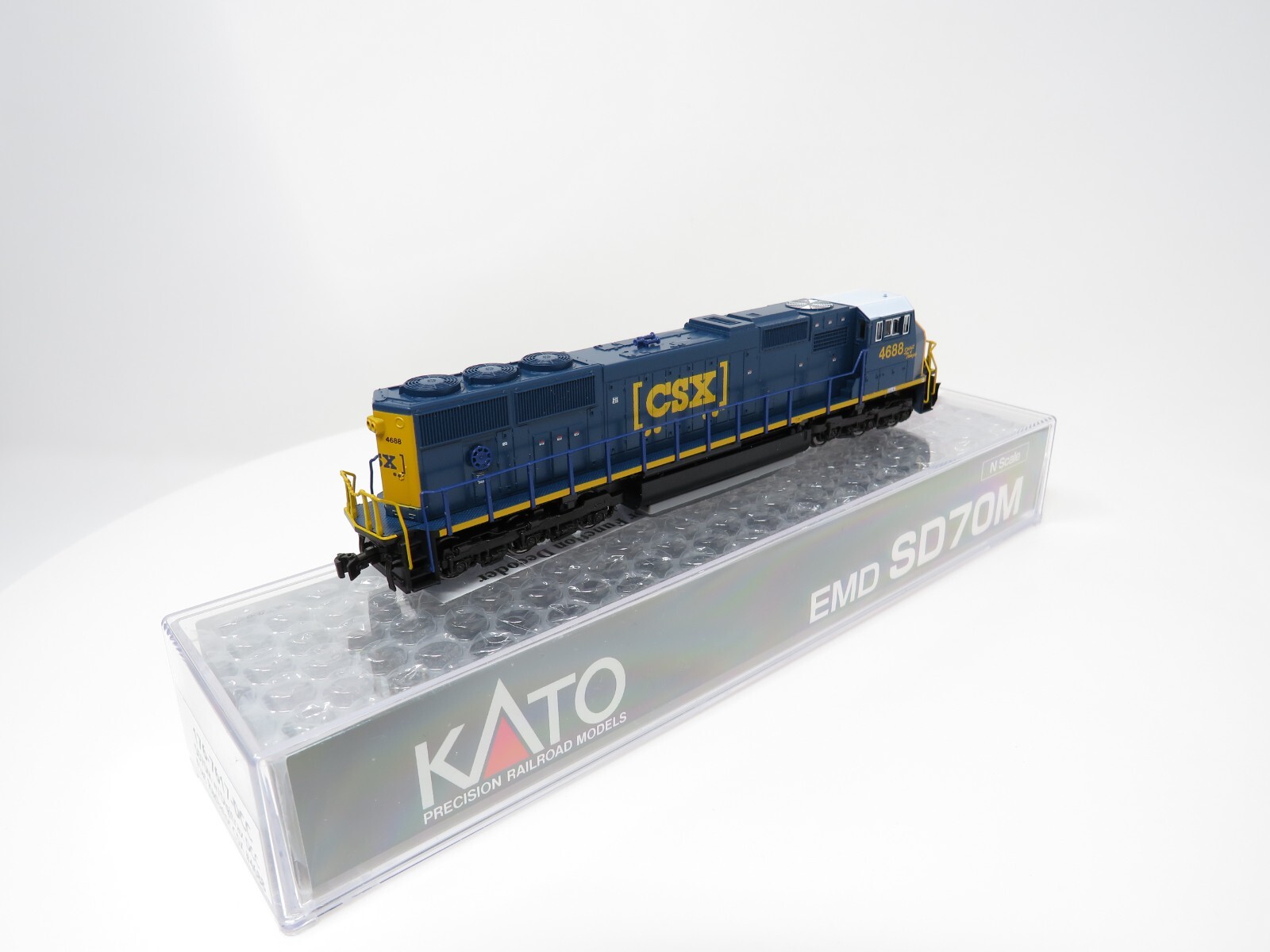 Kato N 176-7617-DCC CSX Transportation EMD SD70M Diesel Locomotive Freight Train