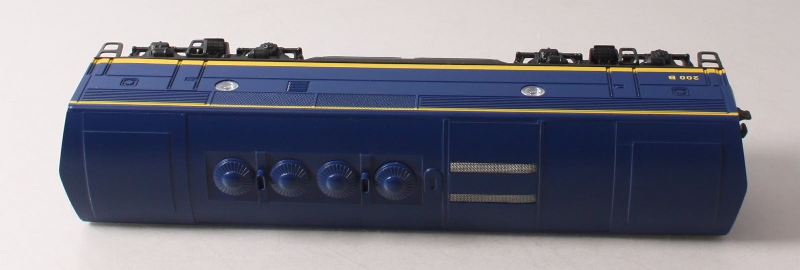 Lionel 6-18122 O Santa Fe F3 Blue/Yellow Non-Powered Diesel B-Unit w/RS II #200B